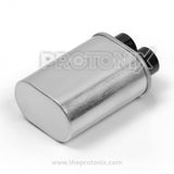 Microwave oven capacitor with high-voltage rating and secure fittings